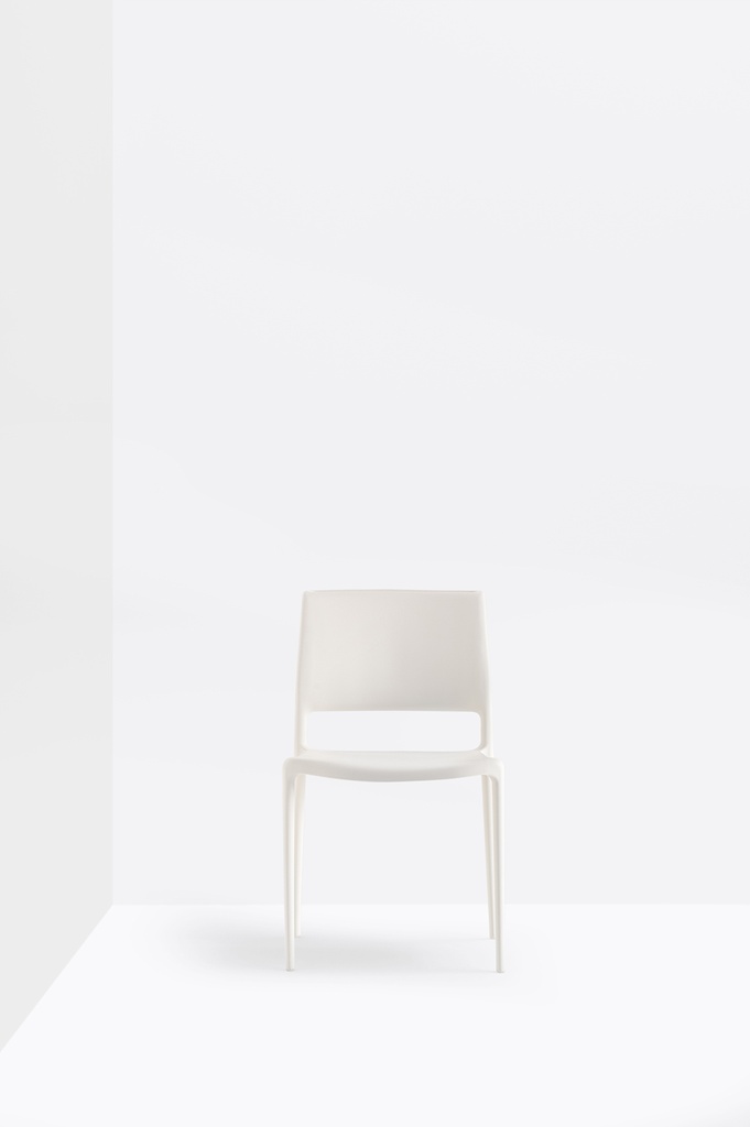 Scaun de Plastic ARA 310 - 2.jpg